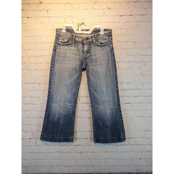 7 for all mankind capris - Picture 1 of 3